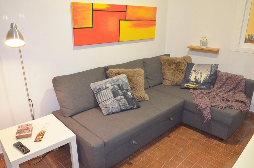 Apartamento San Jacinto Sevilla Exteriör bild