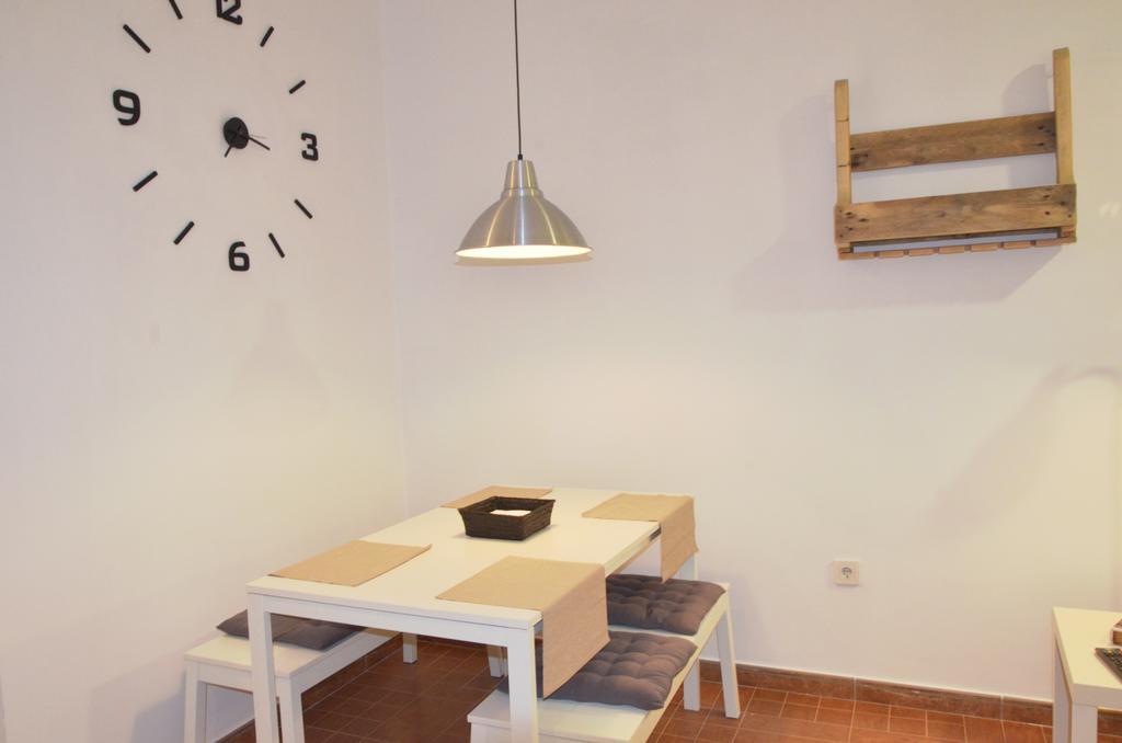 Apartamento San Jacinto Sevilla Exteriör bild