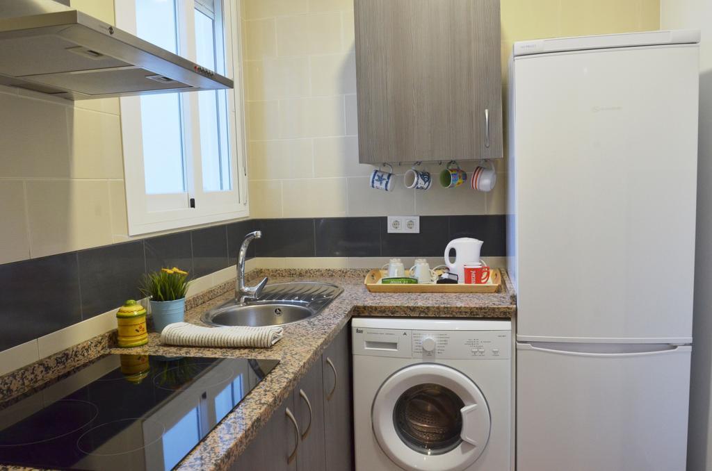 Apartamento San Jacinto Sevilla Exteriör bild