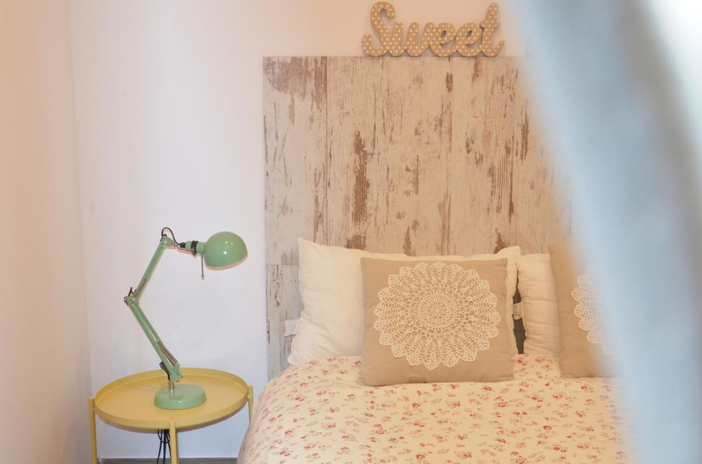 Apartamento San Jacinto Sevilla Exteriör bild