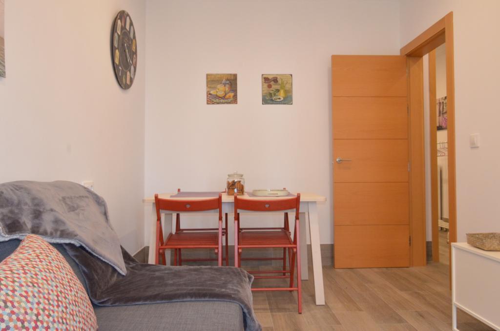 Apartamento San Jacinto Sevilla Exteriör bild